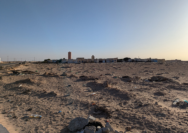 Petit village désertique du Maroc