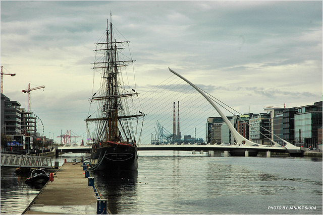 Dublin , Samuel Beckett Bridge - Ireland