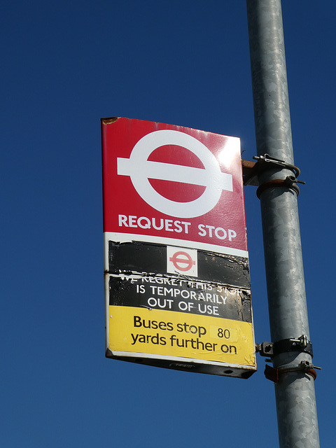 A former London bus stop - 21 Sep 2019 (P1040345)