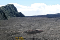 Sainte-Rose. (974, ile de la Réunion). 2 novembre 2024. Site du Piton de la Fournaise . Le "Formica Leo" et la caldeira..