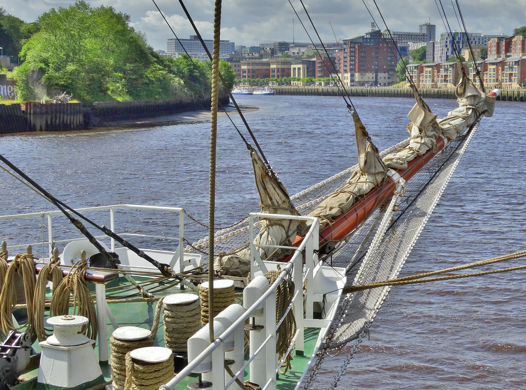 Looking up the River Tyne. Tall Ship Stavros S Niarchos.