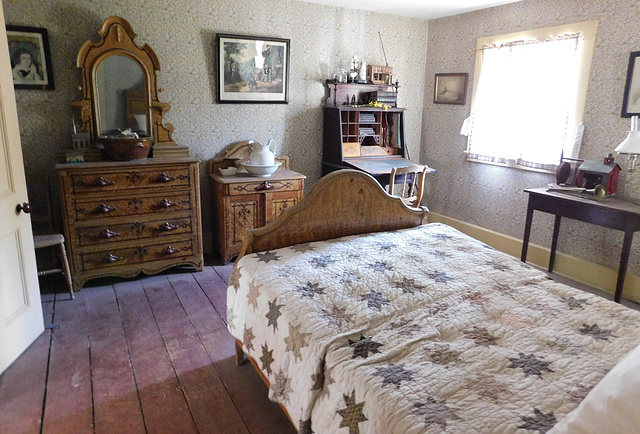 Bedroom in the Layton House & General Store in Old Bethpage Village, August 2022