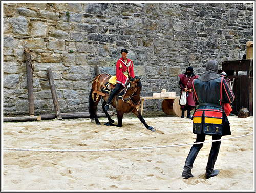 Spectacle de Fer et de Feu à Dinan (22)