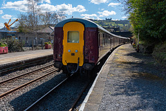 Class 25 D7659 at Matlock station