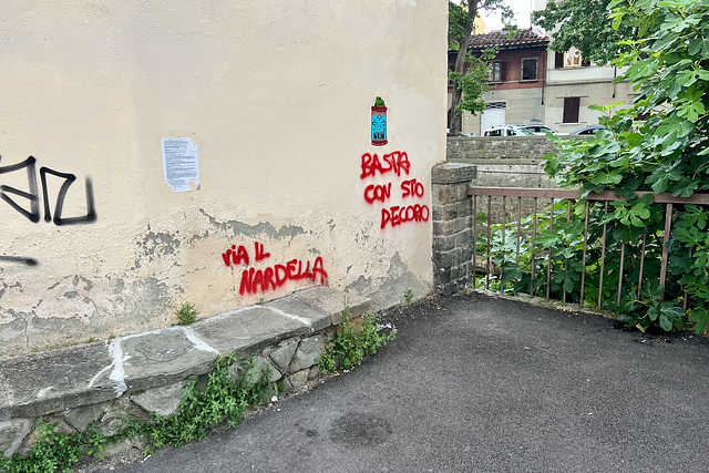 Florence 2023 – Basta con sto decoro