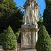 PXL 20240916 135055653-001-Sir Hans Sloane Statue