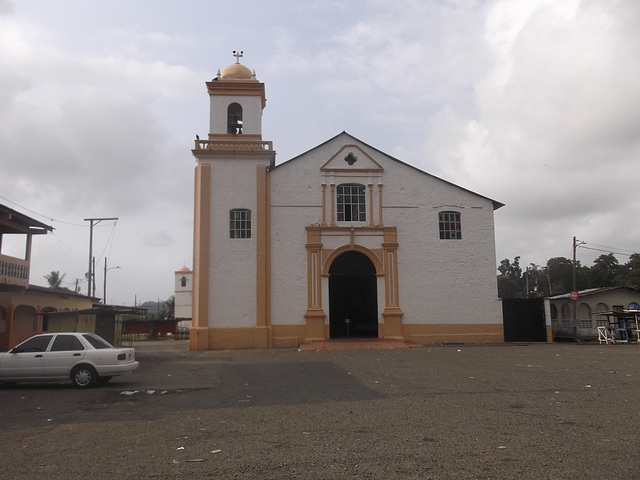 Panamanian church / Église panaméenne
