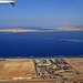 Abflug von Sharm el Sheikh, im Hintergrund die Insel Tiran, und die Strsse von Tiran