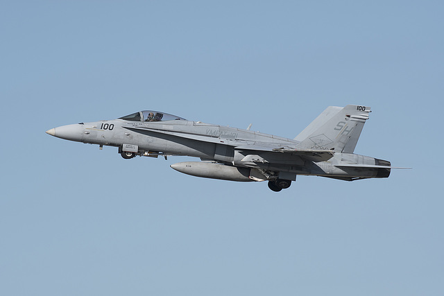 VMFAT-101 McDonnell Douglas F/A-18C Hornet 164903