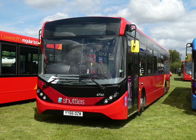 Stonham Barns 'The Big Bus Show' - 13 Aug 2023 (P1160044) Stonham Barns 'The Big Bus Show' - 13 Aug 2023 (P1160044)