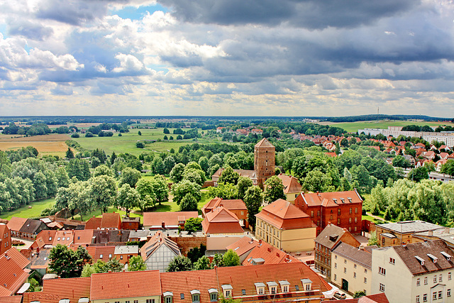 Wittstock, Blick von der Marienkirche zur Bischofsburg