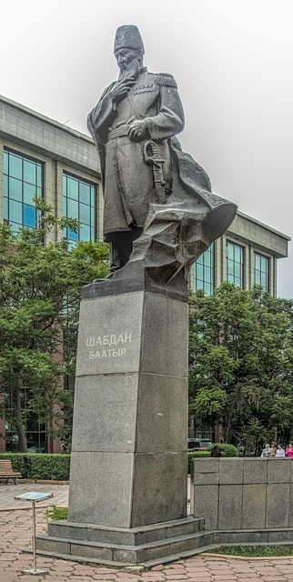 Shabdan Baatyr monument