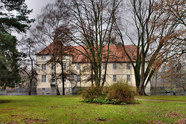 Blick zum Schloss Strünkede (Herne-Baukau) / 11.12.2021