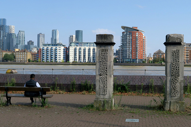 IMG 2853-001-Bench by the River