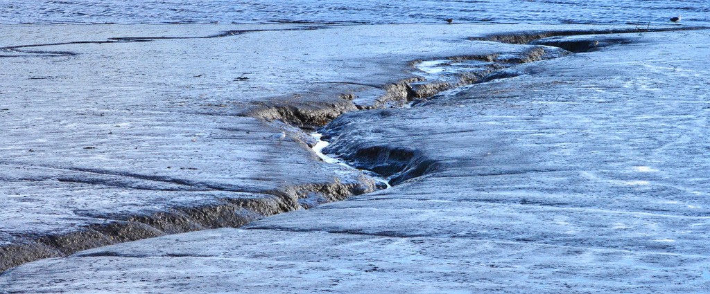 Deep chasms in the river bed 1