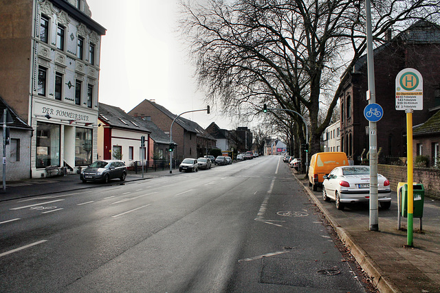 Obermeidericher Straße (Duisburg-Obermeiderich) / 15.01.2017