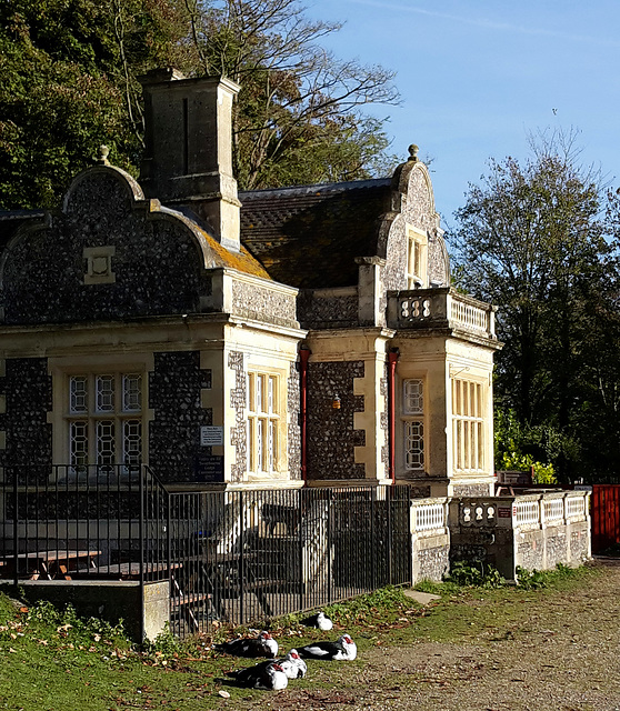 Swanbourne Lake Tea House