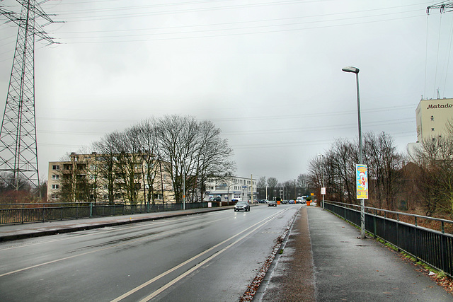 Bahnhofstraße, Brücke über dem Rhein-Herne-Kanal (Herne-Baukau) / 11.12.2021