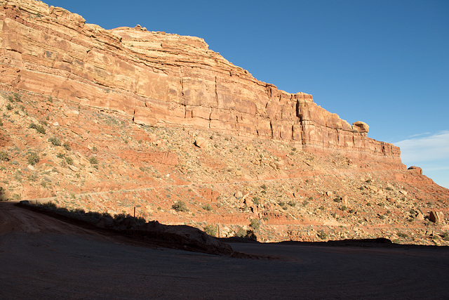 Moki Dugway, UT (1690)