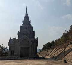 Un lieu de culte hors sentiers battus / Off beaten tracks site of worship