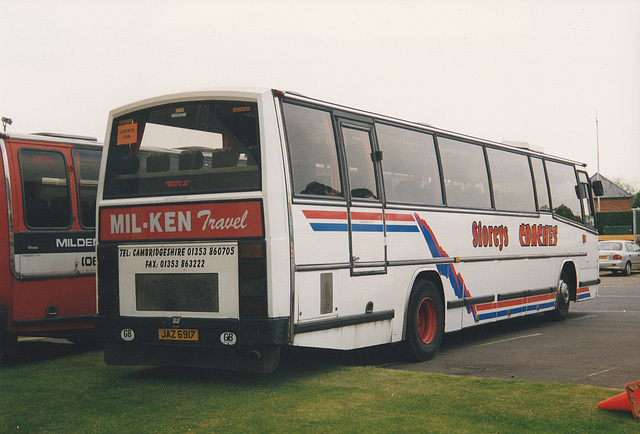 Storeys Coaches JAZ 6917 (HAT 677Y, 600 JOT, JFL 807Y) at RAF Mildenhall – 23 May 1998 (396-22) Storeys Coaches JAZ 6917 (HAT 677Y, 600 JOT, JFL 807Y) at RAF Mildenhall – 23 May 1998 (396-22)