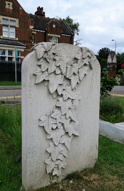 wandsworth cemetery, london