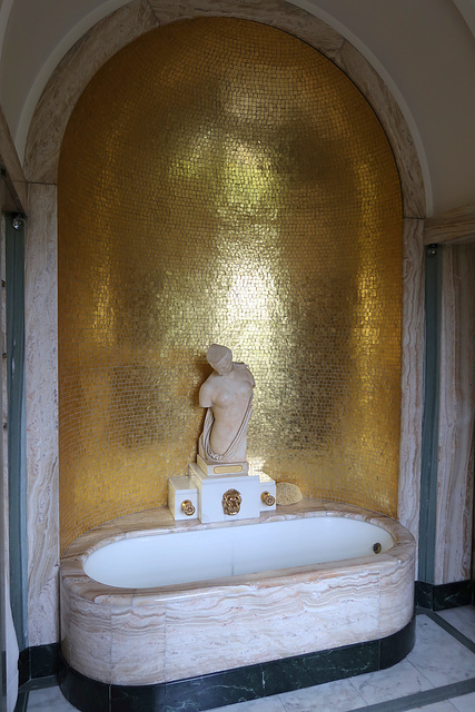 Virginia Courtauld's bath