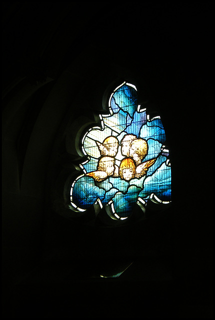 Bladon stained glass