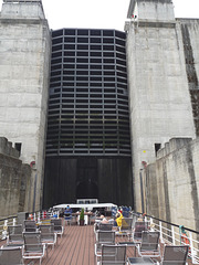 Entering Valeira Dam