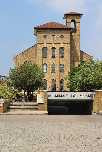 The Thames Path - Tower Bridge to Greenwich, north bank