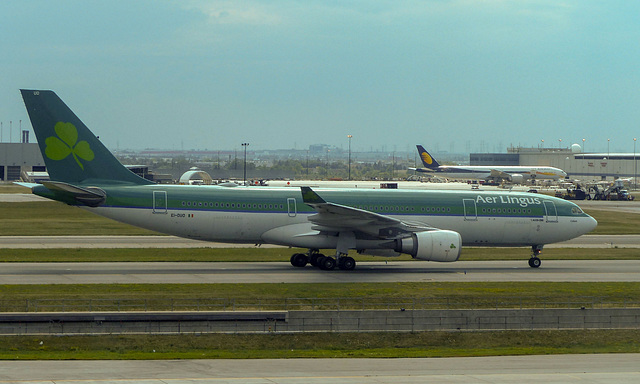 EI-DUO at Toronto - 21 July 2018