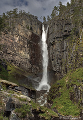 Naustådalsfossen waterfall, the upper part.