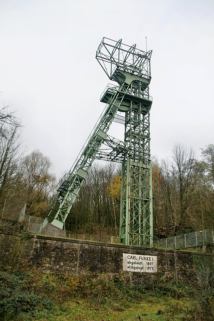 Zeche Carl Funke 1/2, Fördergerüst von Schacht 1 (Essen-Heisingen) / 1.12.2019