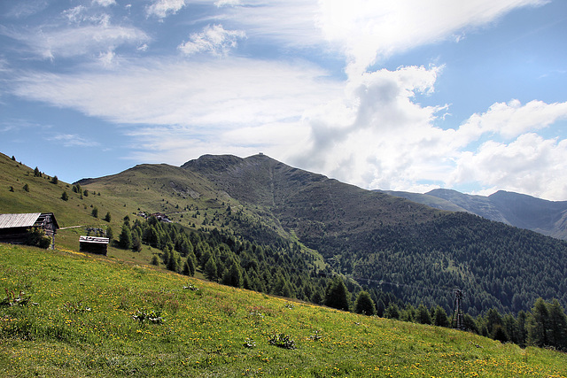 Blick hinauf zur Sillianerhütte