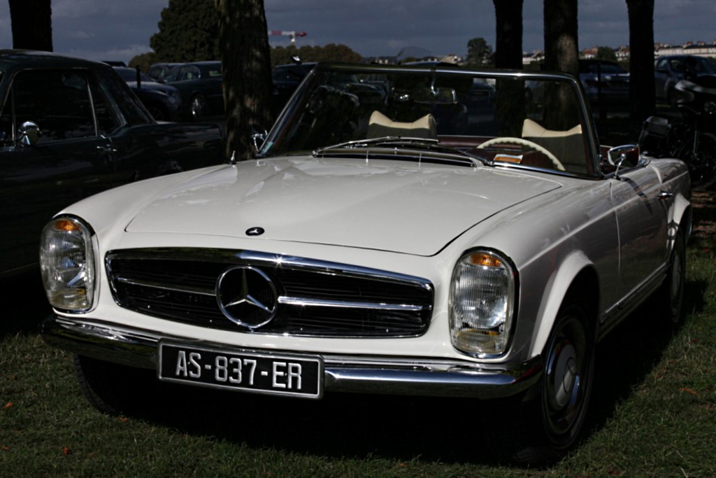 Mercedes cabriolet