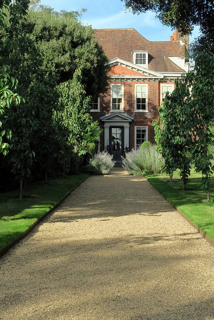 IMG 1555-001-Fenton House Walkway