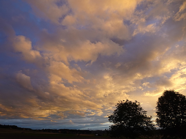 Schattierungen am Himmel