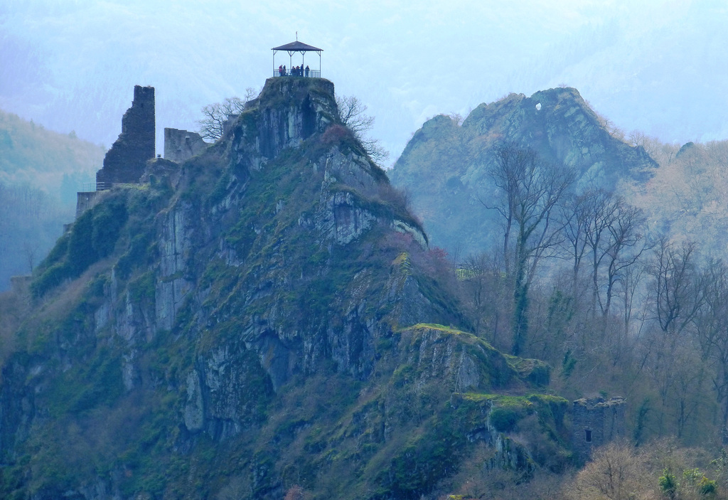 DE - Altenahr - Ruins of Burg Are, with devil's hole in the background