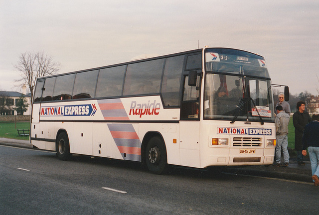 Ambassador Travel 120 (G945 JPW) in Newmarket – 26 Dec 1989 (108-2)