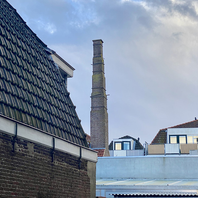 Square chimney