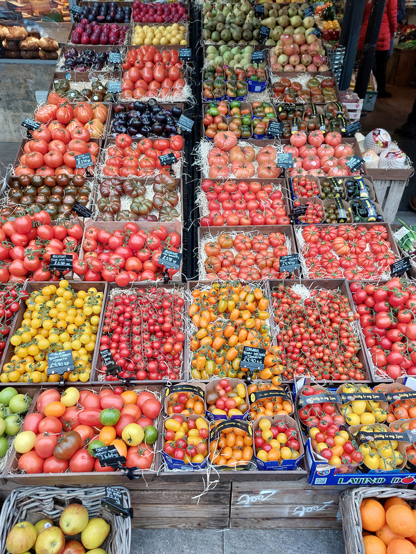 Bora and Sons, Fruit and Vegetables