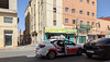 Petit taxi 309 / Small cab 309