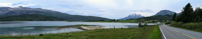 Ballstad at Ulvika bay