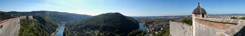 BESANCON: La Citadelle: Panoramique depuis la citadelle ( coté ouest ). 02