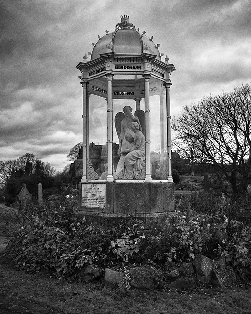 Wigtown Martyrs Monument, Old Town Cemetery, Stirling