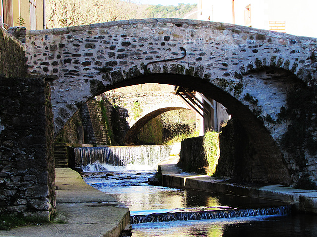 01-La Crenze qui traverse le village