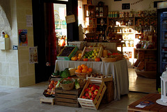 Epicerie à Duras.