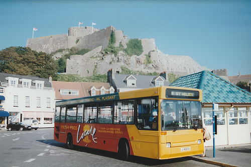 Jersey bus 8 (J 46631) in Gorey - 4 Sep 1999