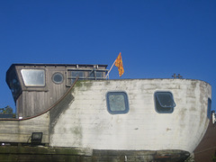 Le bateau vivre