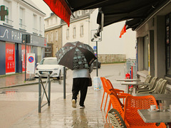 en attendant des jours meilleurs,